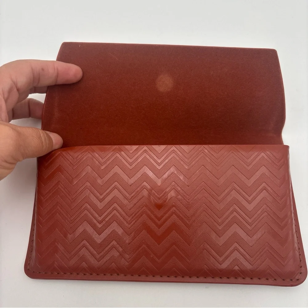 Missoni Red‎ Zigzag Glasses Case